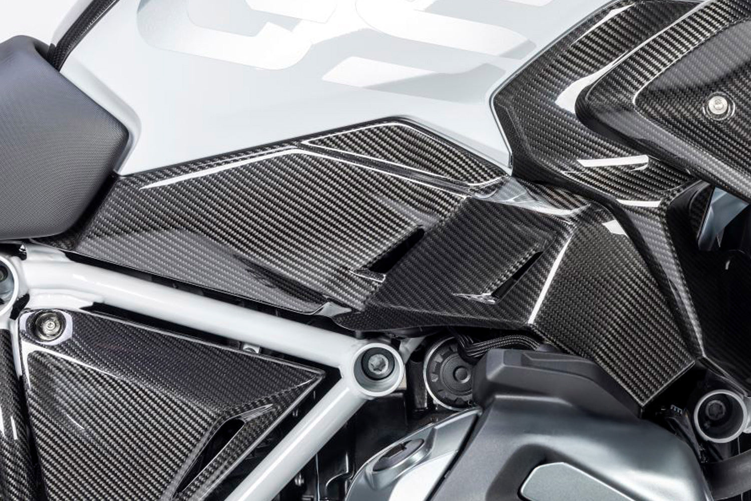 Ilmberger - Tank Cover for R 1250 GS (43768/43769)
