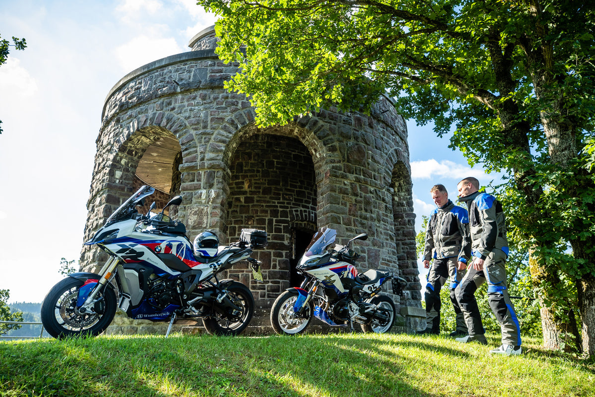 Wunderlich helmet anti-theft system HELM-LOCK S 1000 XR / M 1000 XR - complete your BMW ✔ Premium components ✔ Integrated design ➜ Order now