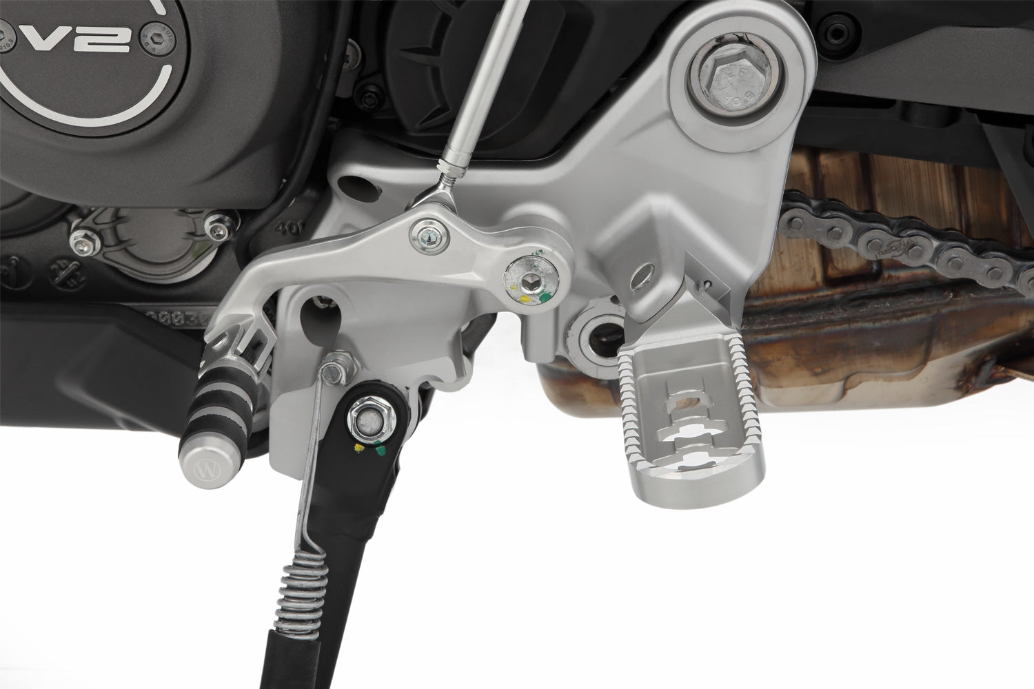 Produced from high-strength aluminium, the footrests are designed to handle even the heaviest loads
