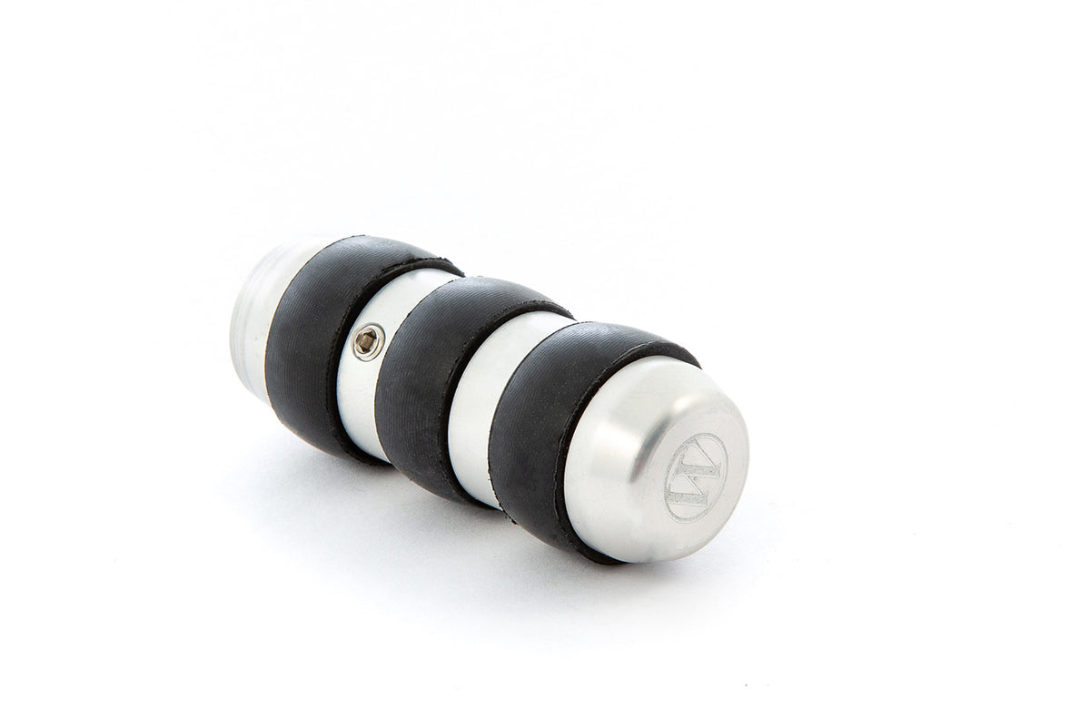 Ergonomic, comfortable and reliable gear shifting – with our 15 mm wider gear-shift extension