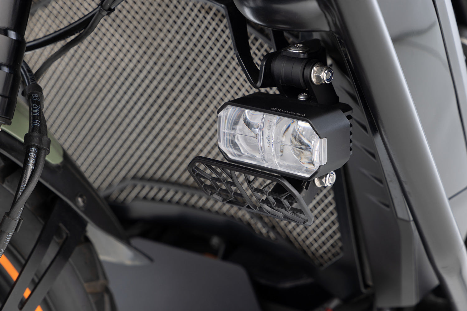 Plug & play suitable for the Harley-Davidson Pan America 1250 und 1250 Special Adventure