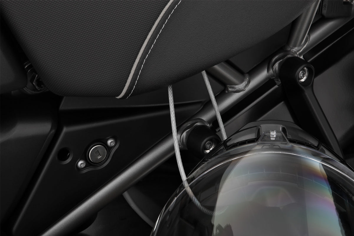 Wunderlich helmet anti-theft system „HelmLock“. The safest helmet protection.