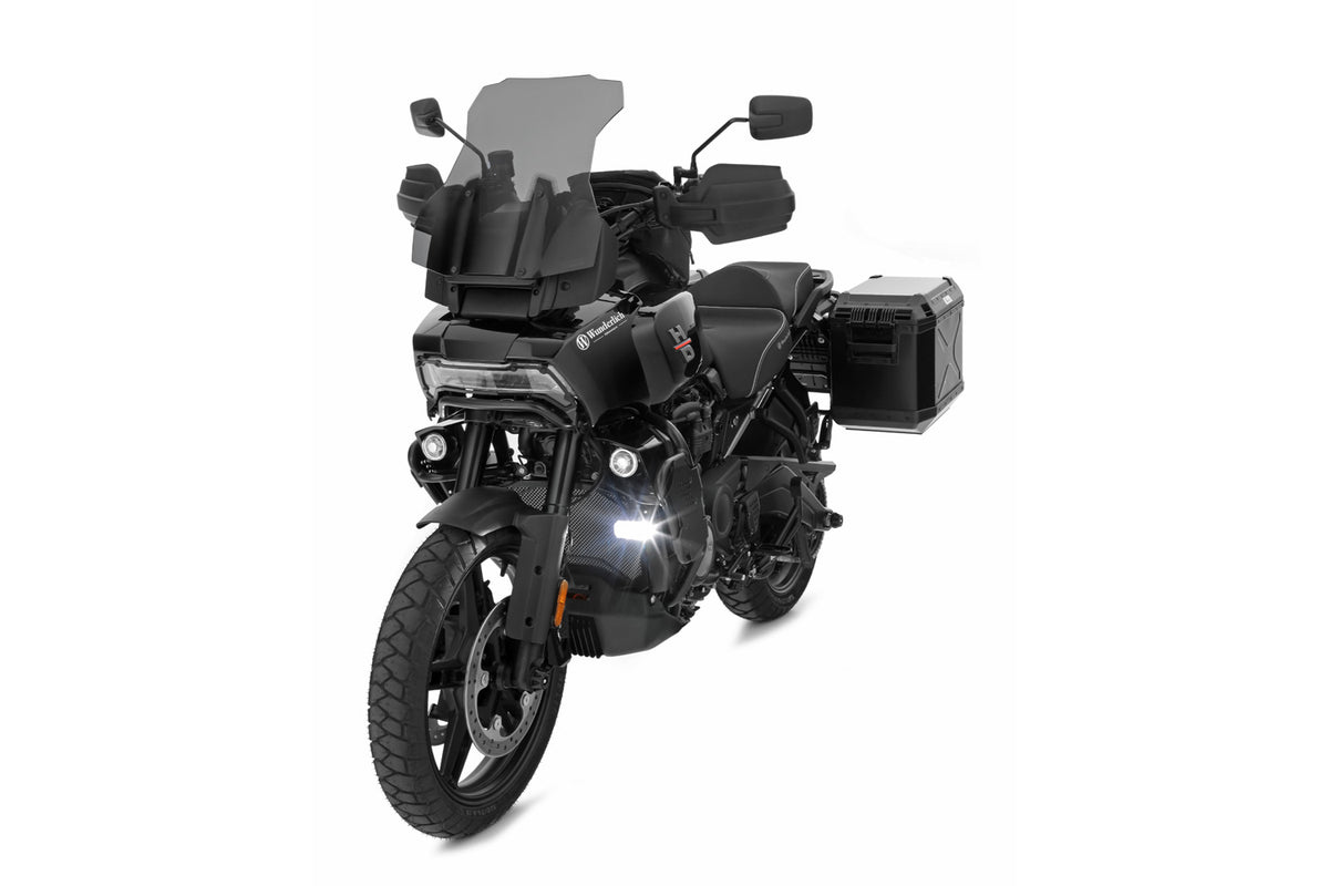 Protects against the wind, weather and mechanical influences.