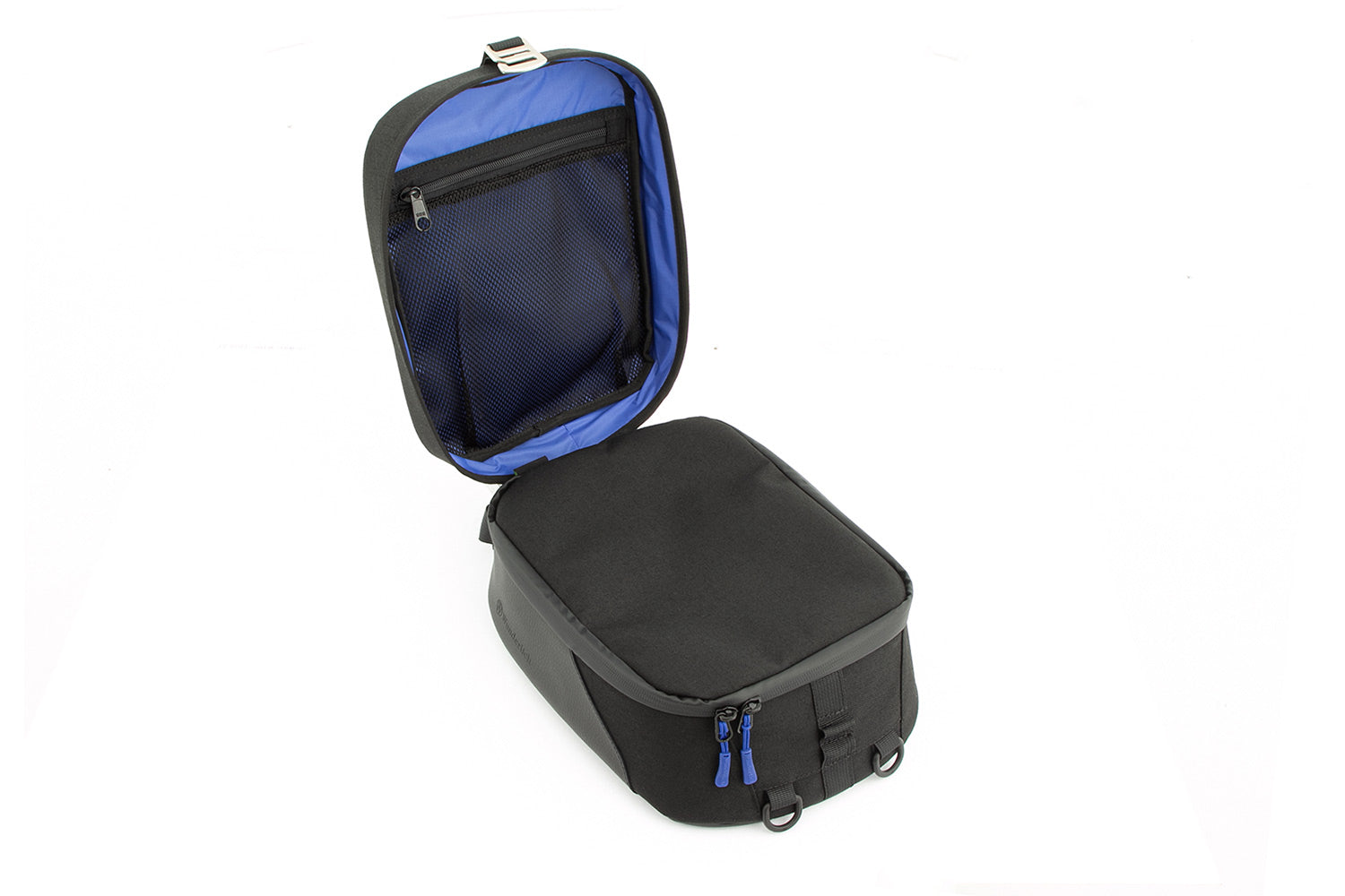 Our modern tank bag in classic design is the ideal solution for everyday riding.