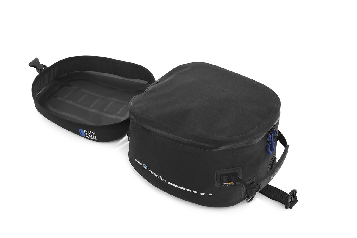 Our compact tank bag is the ideal solution for everyday travel but also for tours over a day or multiple days