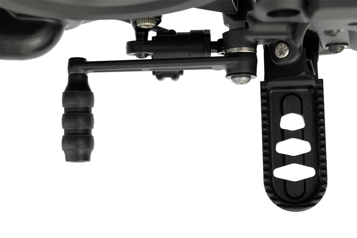 Ergonomic, comfortable and reliable gear shifting – with our 15 mm wider gear-shift extension