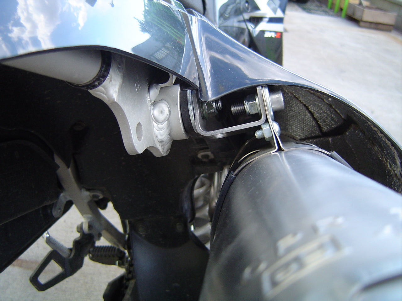 GPR-Exhaust---Ghisa-Slip-on-for-DRZ-400-SM-from-2005-to-2025-dB-Killer-Link-Pipe-Catalyst
