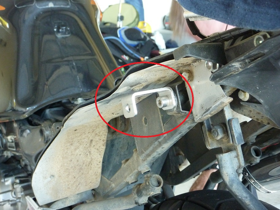GPR-Exhaust---Furore-Nero-Double-Slip-on-for-Varadero-1000-from-1999-to-2011-dB-Killer-Link-Pipes