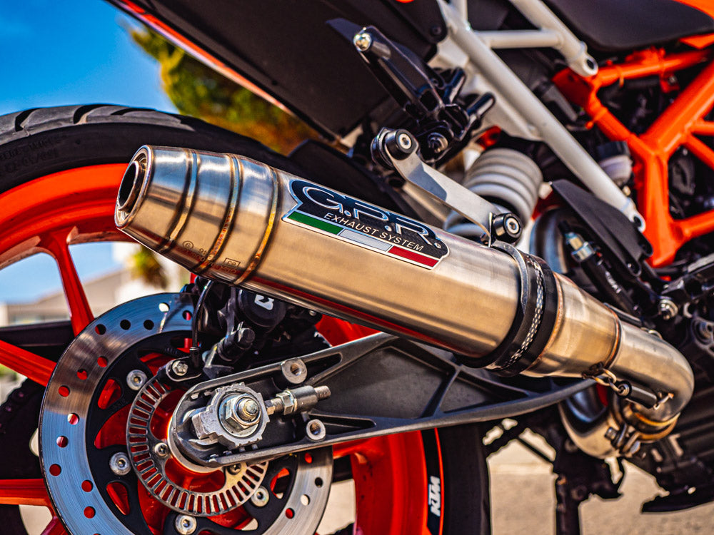 GPR-Exhaust---Deeptone-Inox-RACING-Slip-on-for-DUKE-125-from-2017-to-2020-Link-Pipe